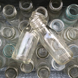 petit flacon ancien vintage laboratoire 45ml 1950 19600 verre transparent