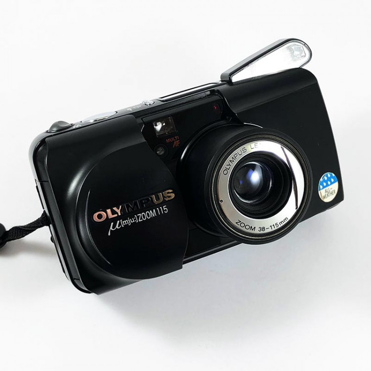 olympus zoom 115 black 35mm film camera point and shoot vintage 1997 analog