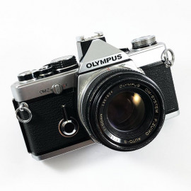 olympus om2n chrome reflex 135 35mm zuiko 50mm 1.8 analog reflex camera vintage