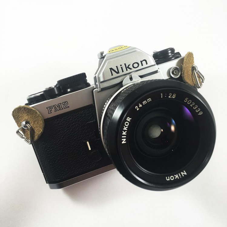 Nikon Fm2 FM2N chrome boitier 24x36 argentique photo film pellicule nikkor 24mm 2.8
