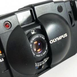 olympus xa2 d zuiko 35mm 3.5 135 compact analog camera film flash a16 black