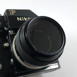 nikon f photomic black 35mm lens micro nikkor 55mm 3.5 reflex analog camera photography antique 135 24x36