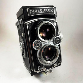 rolleiflex 3.5b tessar 75mm 3.5 typ k4b antique vintage analog photography film 6x6 tlr medium format camera carl zeiss