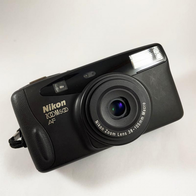 nikon 500 af zoom compact 38-105mm 3.5 9.2 point and shoot autofocus sure shot vintage camera film analog