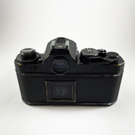 nikon fe 50mm noir 1.4 nikkor appareil argentique ancien reflex 35mm 135 chrome