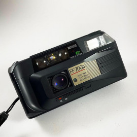 ricoh ff-700d ff700d ff-90 ff-300d  compact camera film analog photography 35mm 70mm 24x36 135