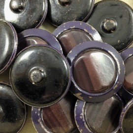 ancien vintage métal bouton plastique rubis violet 36mm mercerie 1930
