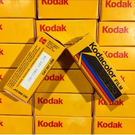 expired film 120 kodak kodacolor 200 gold color