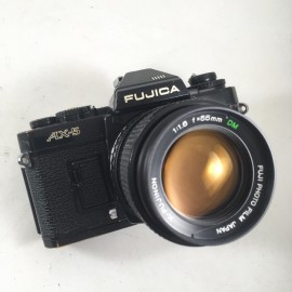 Fujica Ax5 fuji ax-5 35mm film camera fujinon lens 55m 1.6