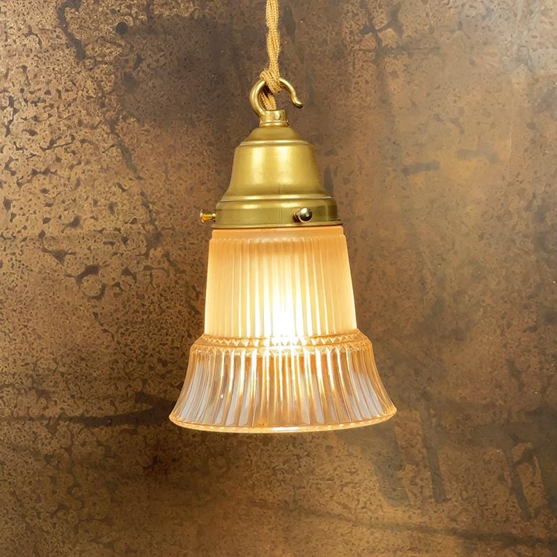 luminaire verre opaline quincaillerie lampe strie tulipe e27 laiton support
