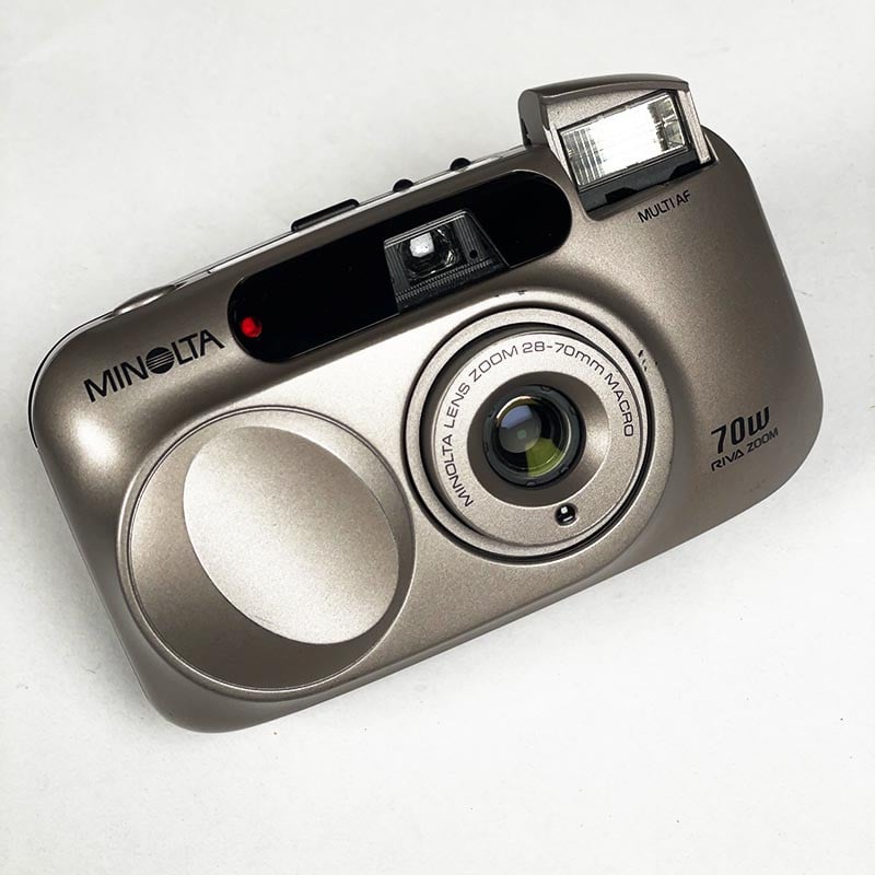Minolta Riva Zoom 70W 28-70mm