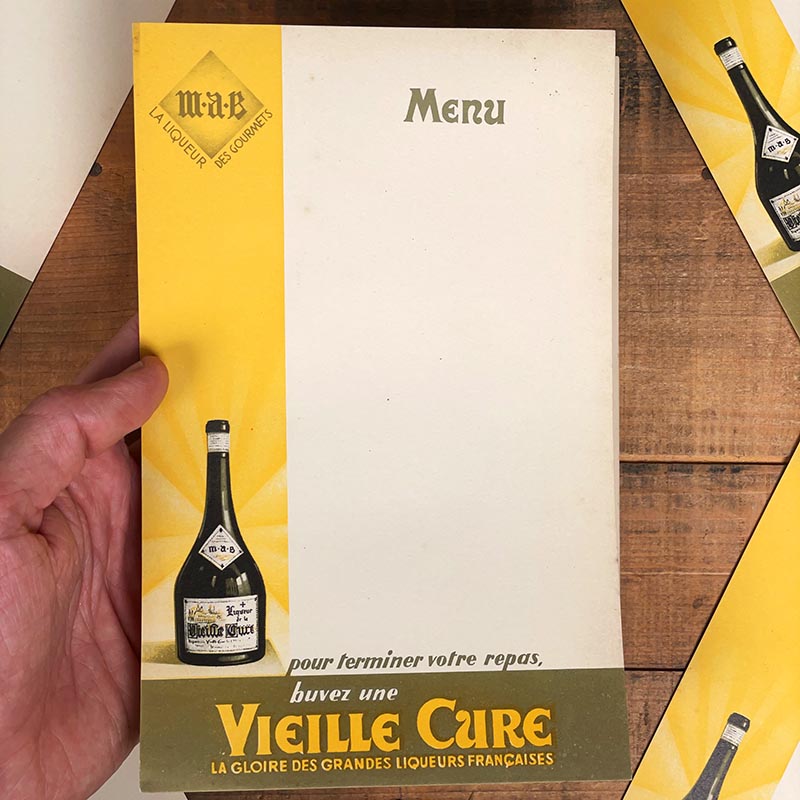 menu ancien en papier illustré illustration liqueur vieille cure alcool 1930 1940