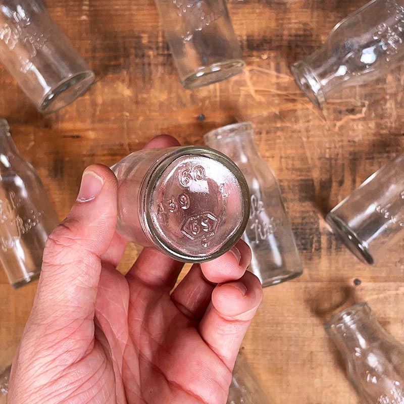 petit flacon ancien vintage huile de ricin laboratoire 1930 verre transparent