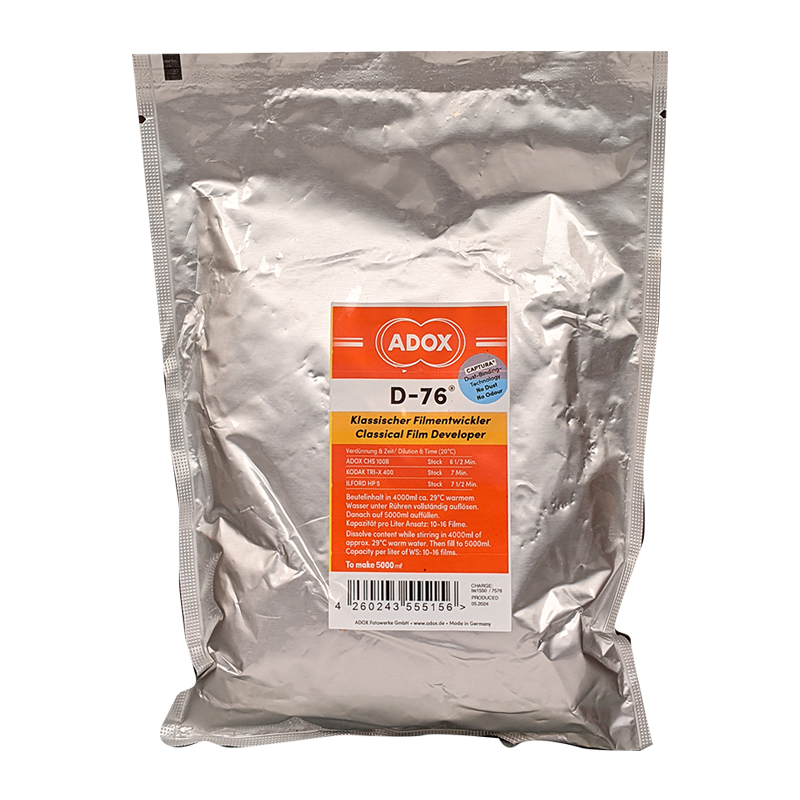 Adox D-76 D76 révélateur pellicule noir et blanc developpement argentique chimie photographie