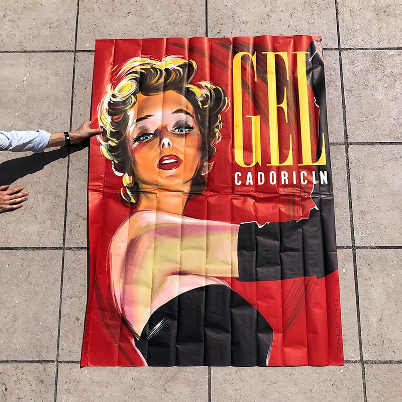 très grande affiche publicitaire gel cadoricin rouge femme 1950 publi service paris scad affichage femme