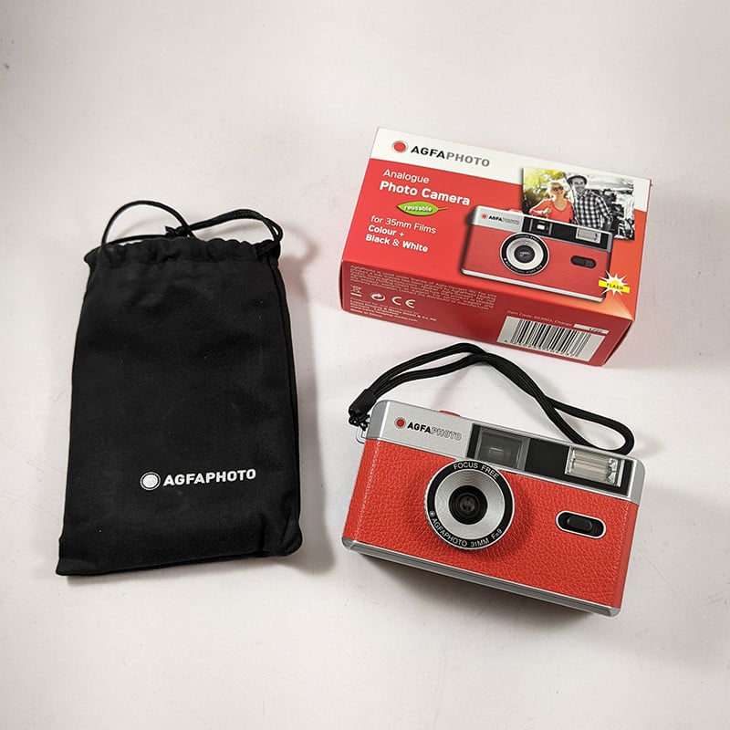 Agfa réuitilisable jetable camera appareil 35mm 135 24 36 argentique photo photographie pellicule point and shoot rouge compact
