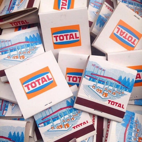 Total Advertising Matches 1960