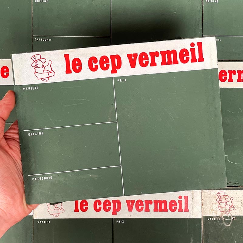 ardoise plastique étiquette prix craie ancien vintage épicerie 1960 marché vin le cep vermeil lyon gnafron guigol restaurant bar