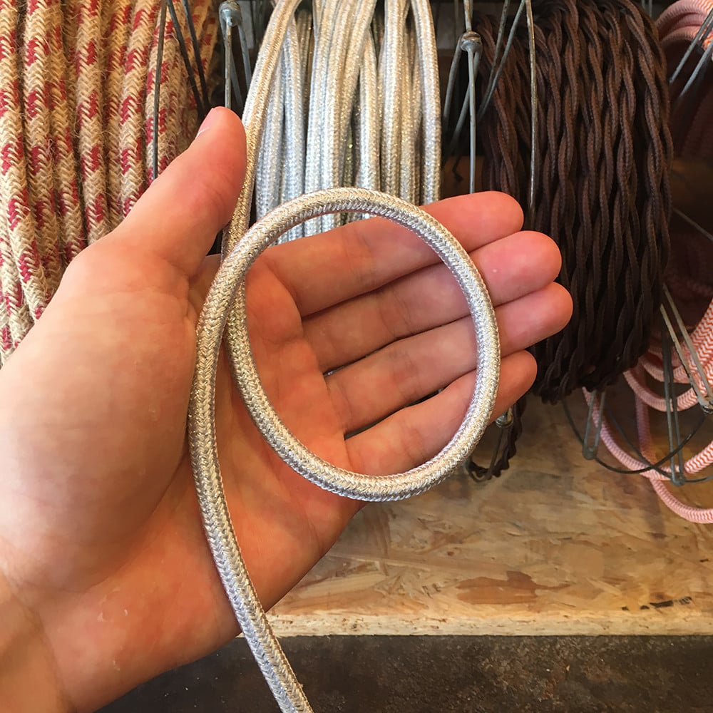 cable electrique couleur fil textile vintage tissu argent métal brillant rond coloré paillette lampe luminaire