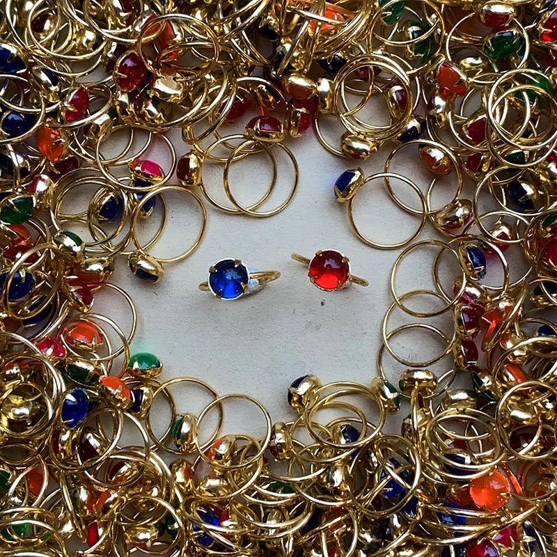 bague enfant joyau métallique jeu jouet de fete forraine forain ancien vintage 1990