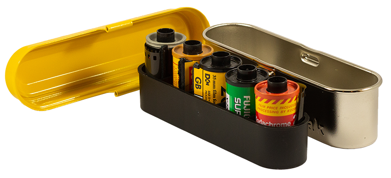 boite de rangement kodak case 5 pellicules 35mm métal métallique vintage argentique jaune et argent