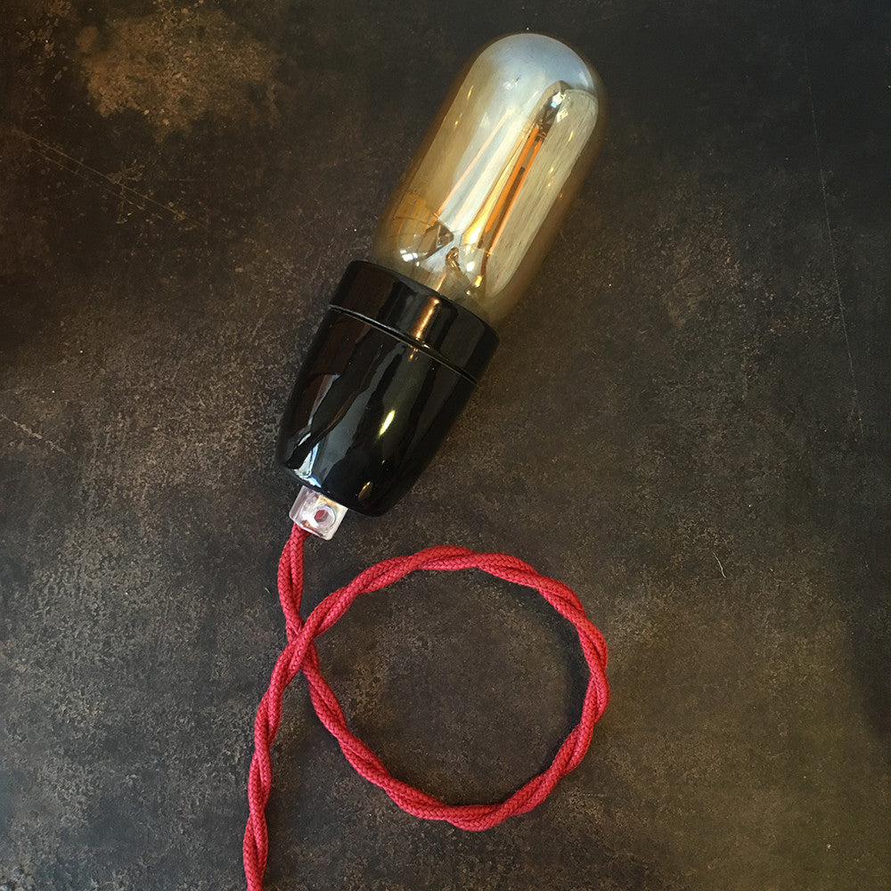 cable electrique couleur fil textile vintage tissu bordeaux torsadé lampe luminaire style ancien