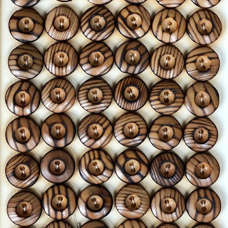 18mm Wooden Button 1960