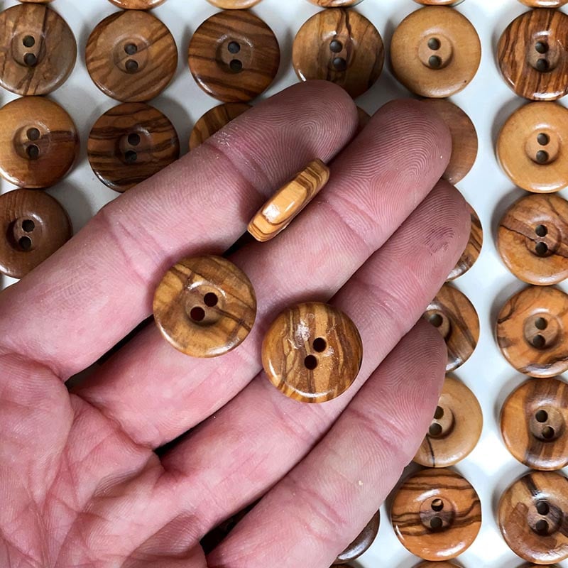 18mm Wooden Button 1960