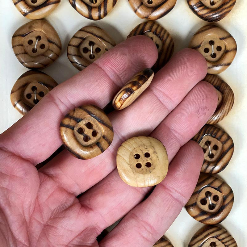 22mm 1960 Wooden Button