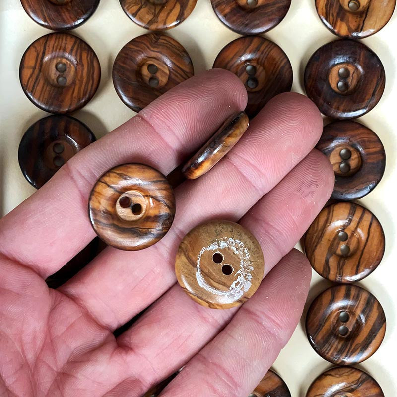 23mm Wooden Button 1960