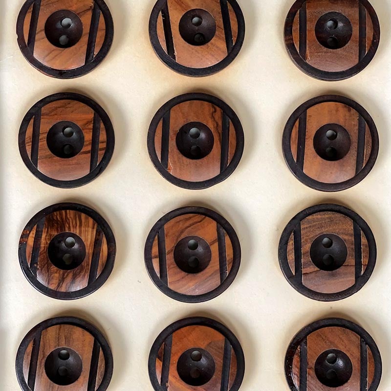 28mm Wooden Button 1960