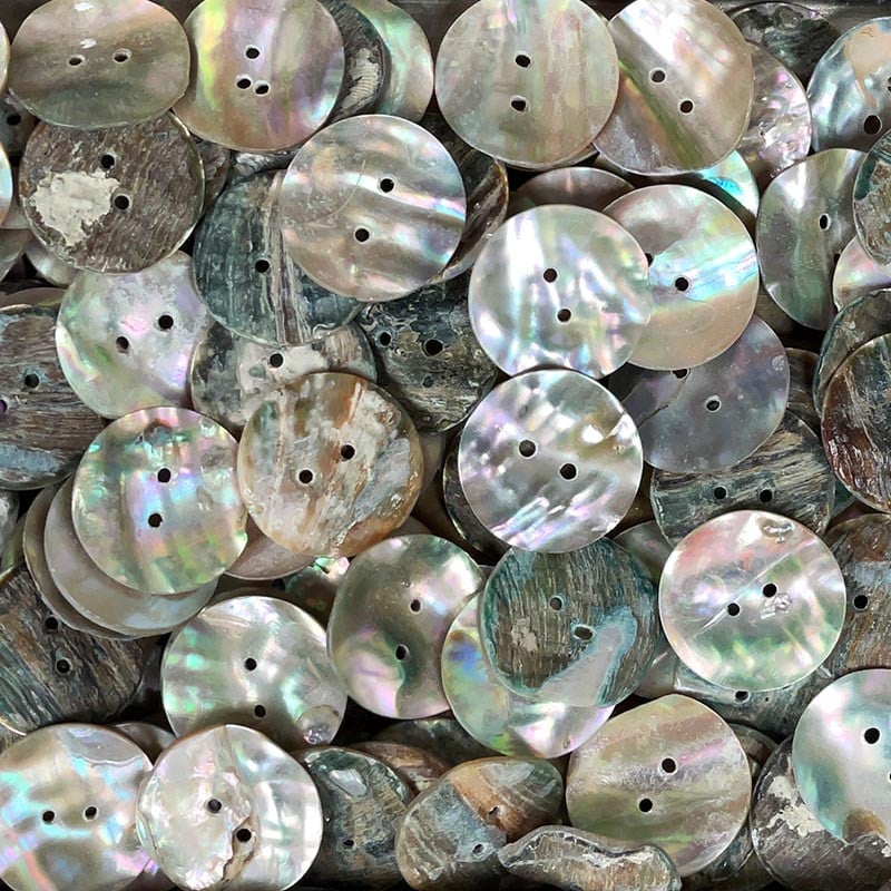 Mother-of-pearl Button 18mm 1960