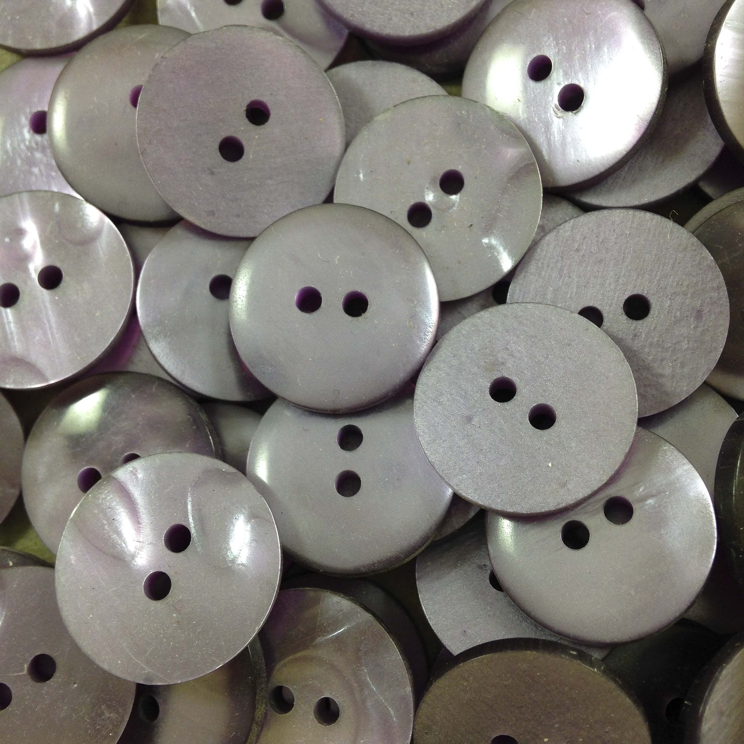 bouton violet ancien vintage plastique mercerie 18mm 1960