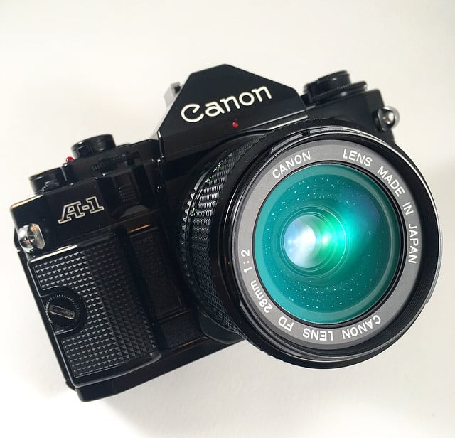 canon a1 ancien appareil reflex 35mm 135 noir 28mm 2 2.0