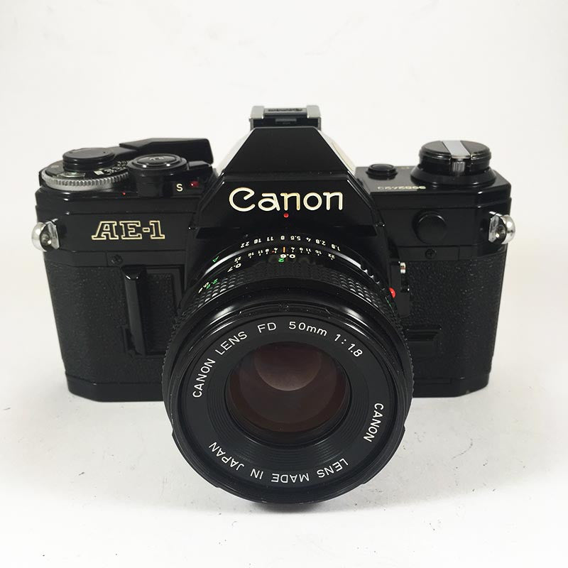 Canon AE-1 Noir & 50mm 1.8