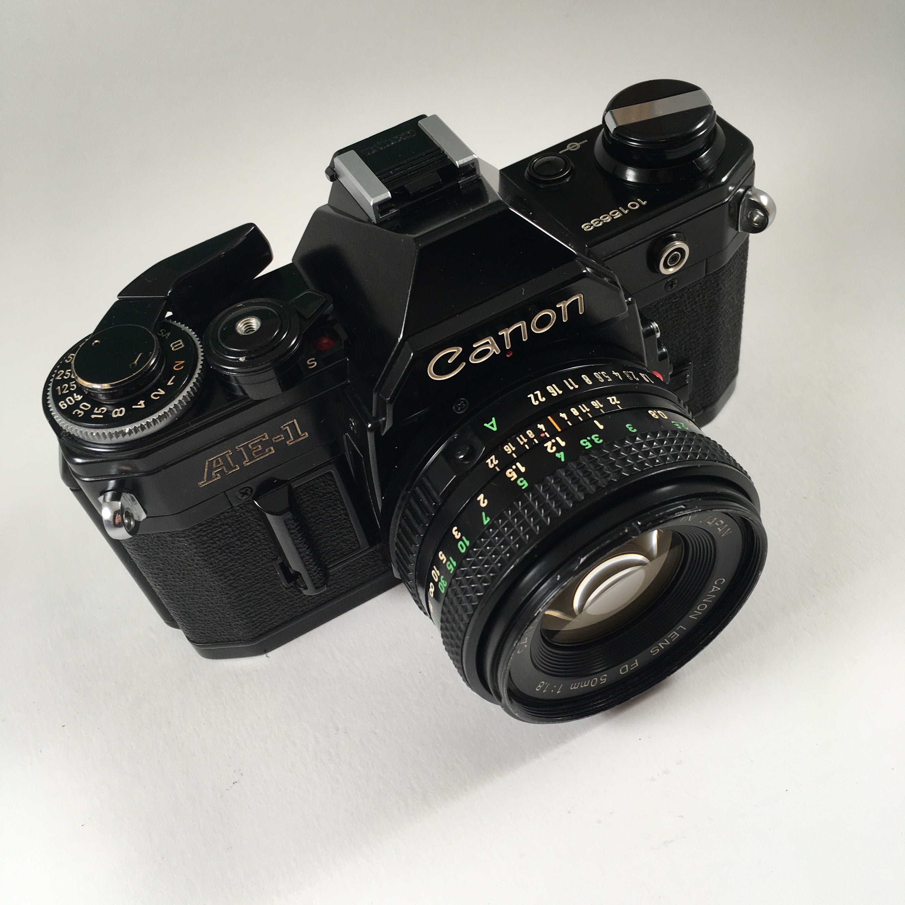 Canon AE-1 Noir & 50mm FD 1.8