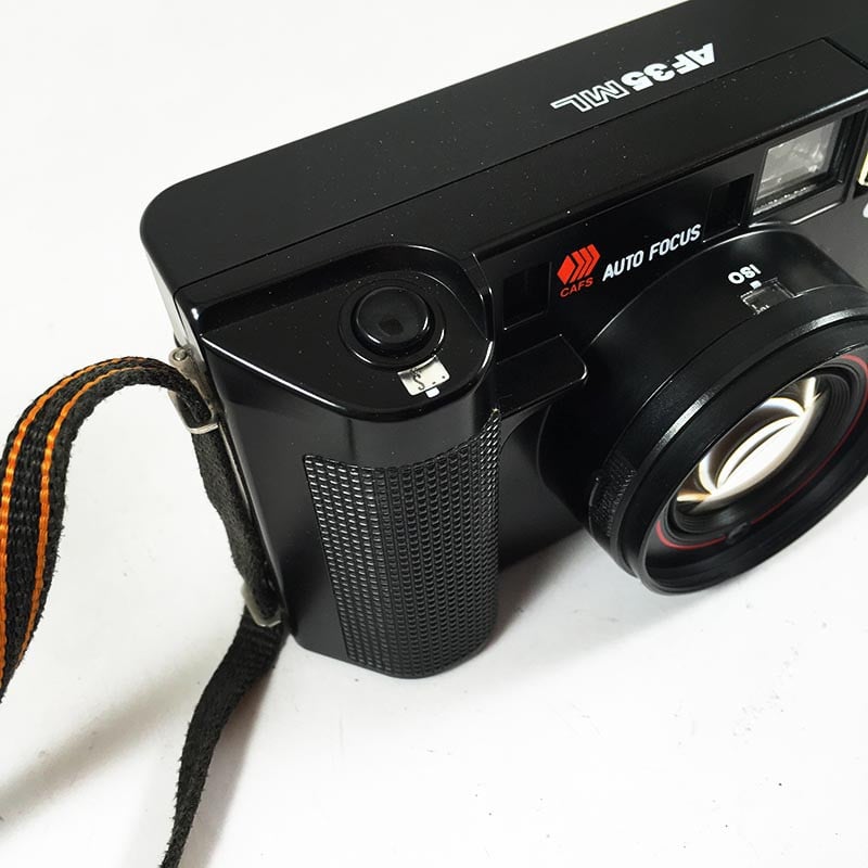 Canon AF35ML 40mm 1.9