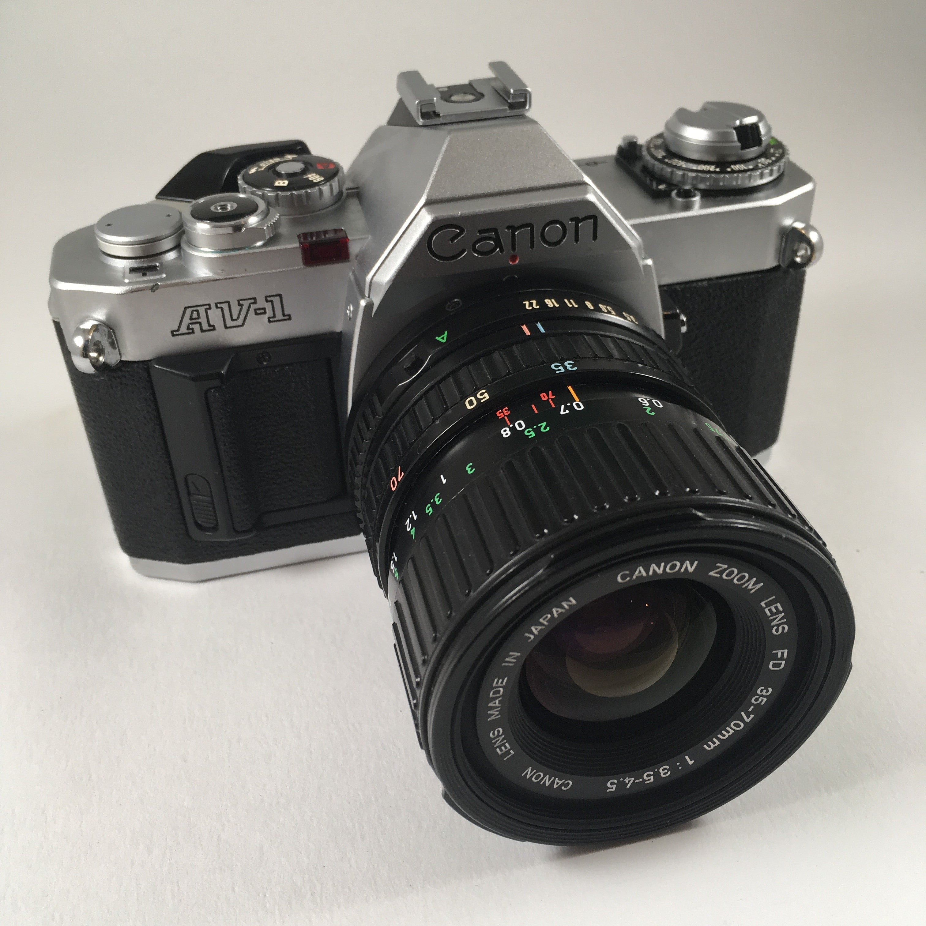 Canon AV-1 & 35-70mm 3.5-4.5