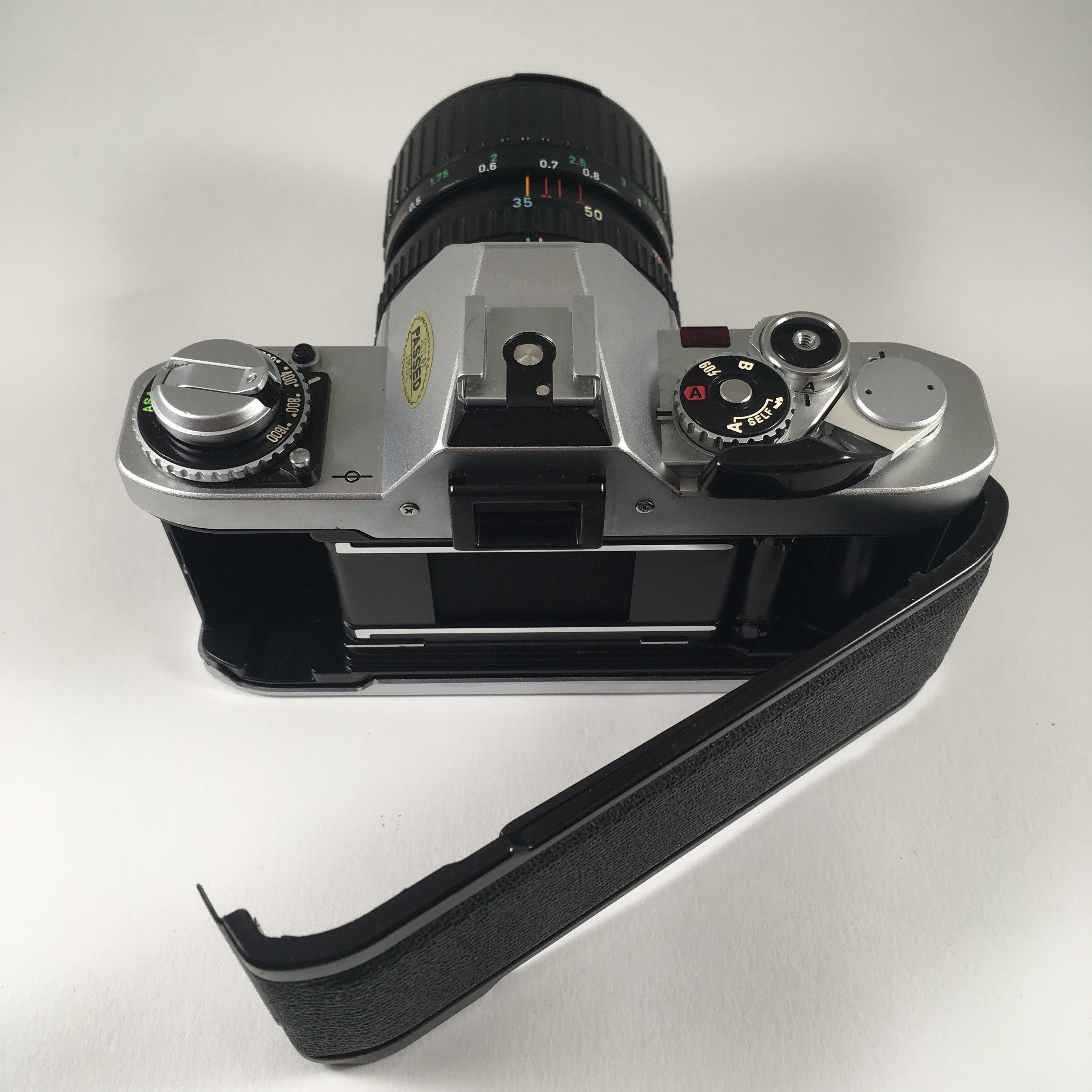 Canon AV-1 & 35-70mm 3.5-4.5