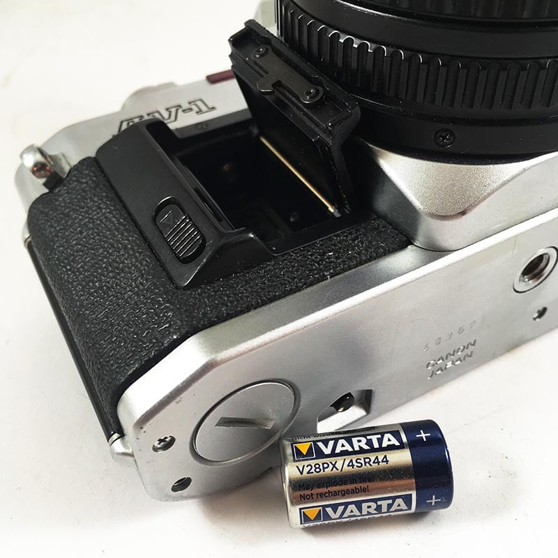 Canon AV-1 & 35-70mm 3.5-4.5