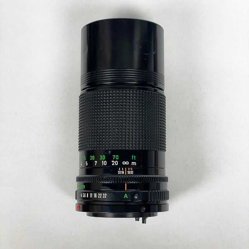 Canon New FD 200mm 4
