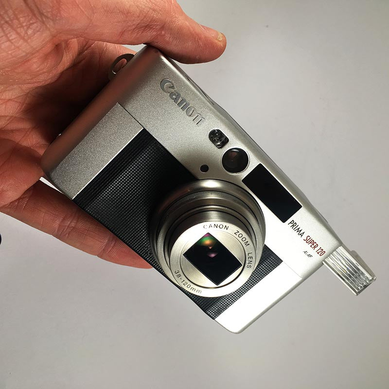Canon Prima Super 120 appareil argentique compact 35mm 38-120mm vintage