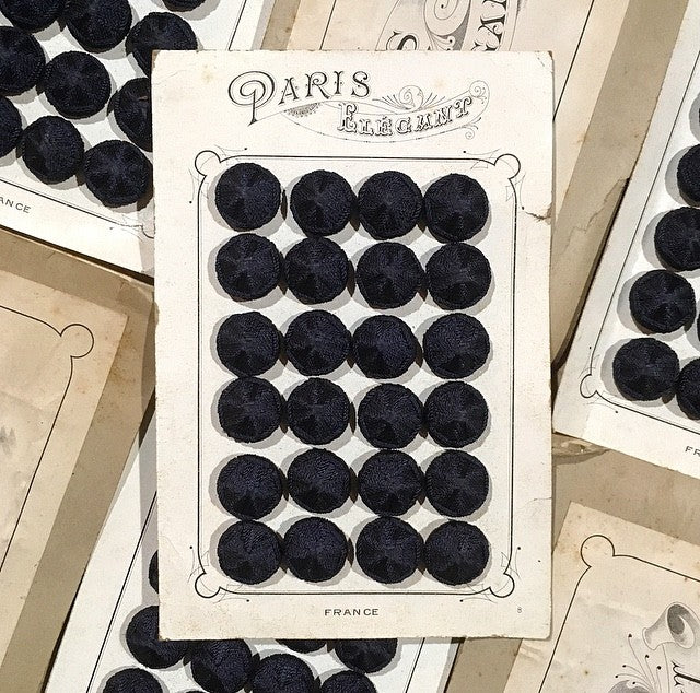 24 fabric 1900 paris elegant antique vintage haberdashery buttons 1900 24mm blue