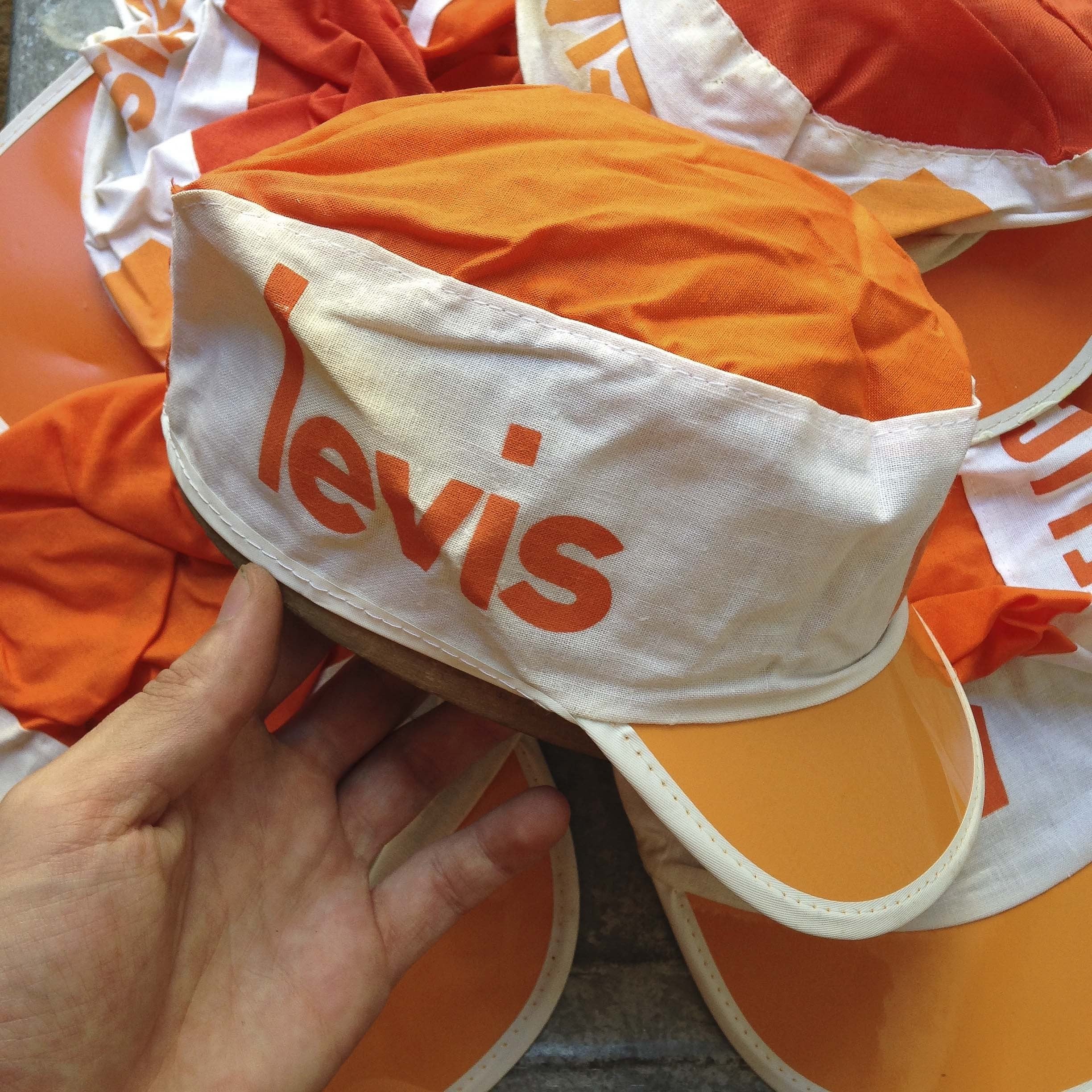 casquette levis selic cycliste ancien vintage visière plastique magasin 1970