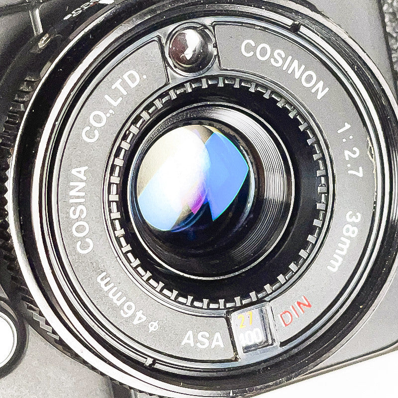 Cosina AF & 38mm 2.7
