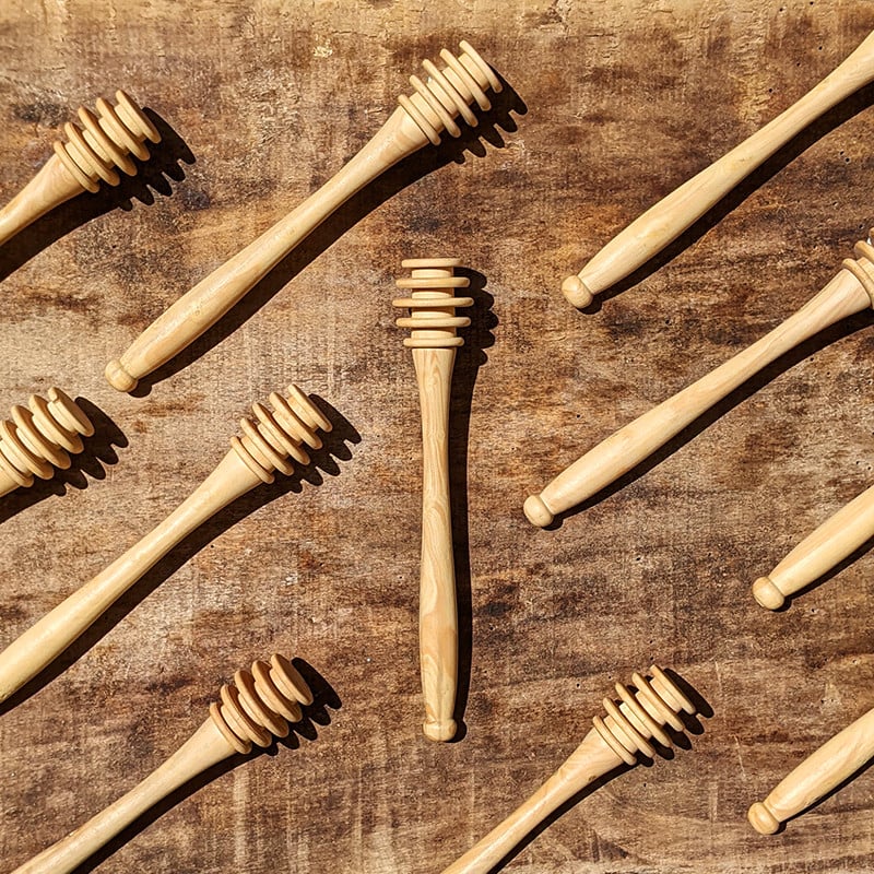 cuillère miel ancien vintage confiserie boulangerie patisserie artisan artisanat bois 1960