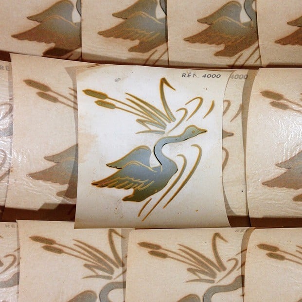 Decal Swan #24