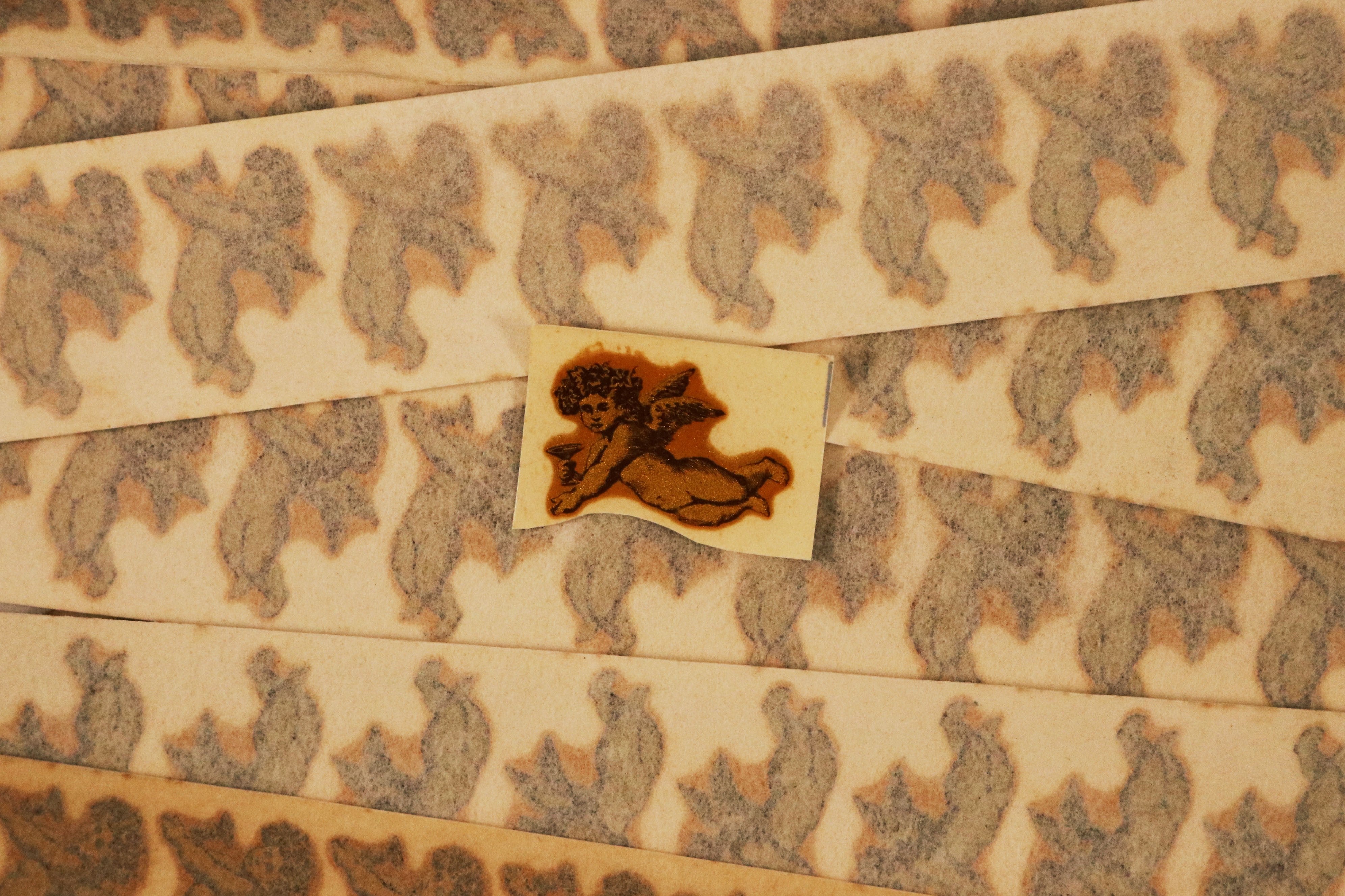 Small Cherub Decal #17