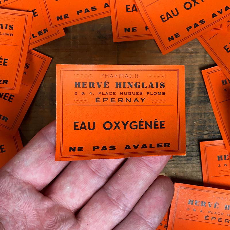 petite étiquette ancienne pharmacie hinglais reims epernay marne 1900 1920 eau oxygénée ne pas avaler
