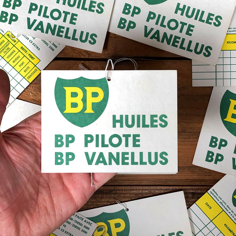 etiquette de vidange station bp pilote vanelus huile multigrade garage voiture ancienne 1970 ancien vintage